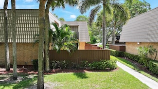 5741 57th Way, West Palm Beach, FL 33409