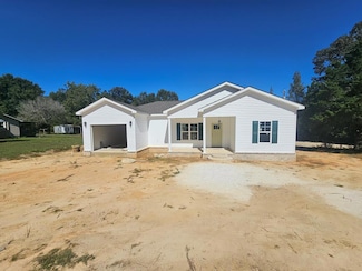 116 Gardner Bassett Rd, Troy, AL 36081