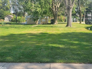 312 S Cadwell Ave, Eagle Grove, IA 50533