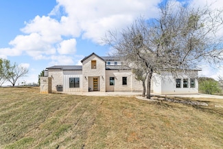 102 Mountain Home Rd, Horseshoe Bay, TX 78657