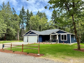 411 198th Avenue Ct NW, Lakebay, WA 98349