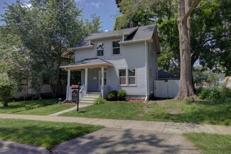 1114 Woodbridge St, Jackson, MI 49203