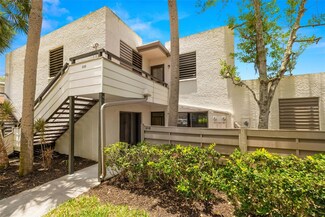 516 Lakeside Dr, Bradenton, FL 34210