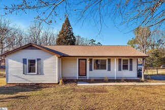 300 Mccue St, Easley, SC 29642