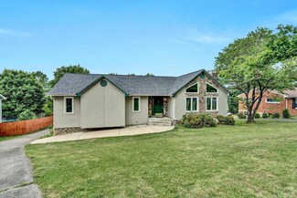 5333 Merriman Rd, Roanoke, VA 24018