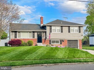 155 Clement Dr, Somerdale, NJ 08083