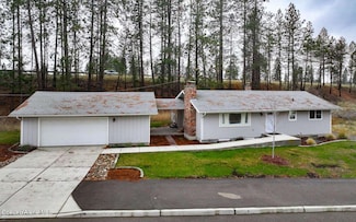 401 N Lilac Ln, Coeur D Alene, ID 83814
