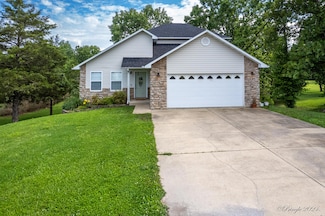 3304 Bob White Ln, West Plains, MO 65775