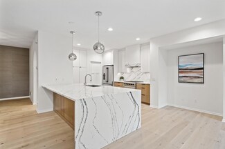 10830 Falling Water Ln Unit C, Woodbury, MN 55129