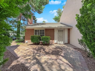 540 Tam o Shanter, Las Vegas, NV 89109