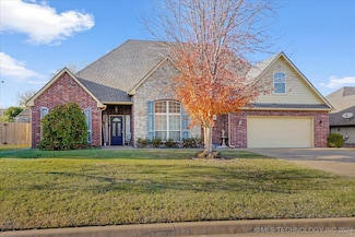 25576 Blackberry Blvd, Claremore, OK 74019