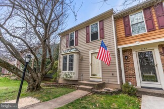 1484 Autumn Ridge Cir, Reston, VA 20194