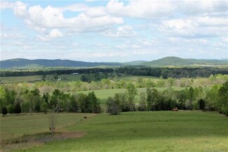 17.28 Zeb Rd, Union Grove, NC 28689