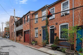 405 S Chapel St, Baltimore, MD 21231