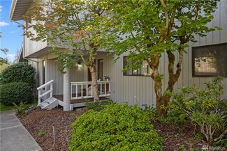 101 Highland Green Unit 1, Port Ludlow, WA 98365