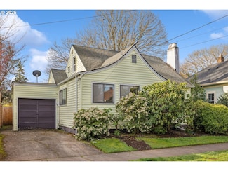 5718 SE Lafayette St, Portland, OR 97206