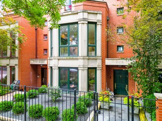 2216 N Wayne Ave, Chicago, IL 60614