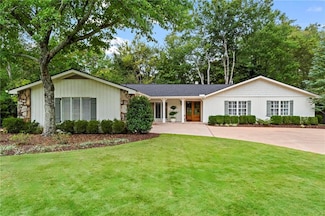 815 Fairfield Dr, Marietta, GA 30068