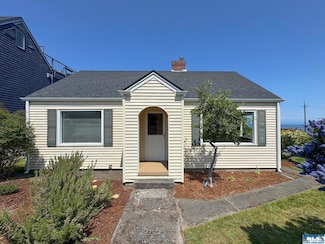 1025 W 6th St, Port Angeles, WA 98363