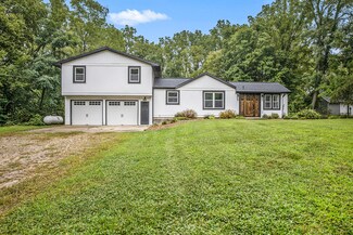 1365 Luce St SW, Grand Rapids, MI 49534