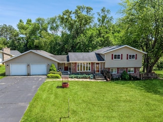 33015 75th St, Burlington, WI 53105