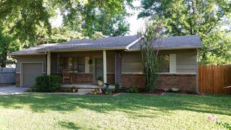5113 W 11th St N, Wichita, KS 67212
