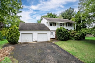 1233 Herkimer Rd, Brick, NJ 08724