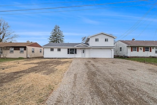8353 Woolfit Ave, Mount Morris, MI 48458