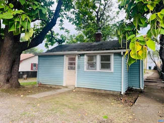 628 N Augusta Ave, Waynesboro, VA 22980