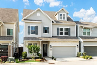 8706 Strongoak Ln, Houston, TX 77055