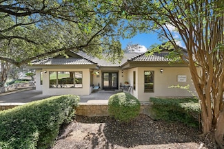1800 Clubhouse Hill Dr, Spicewood, TX 78669