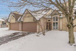 1532 W 93rd Ct, Crown Point, IN 46307
