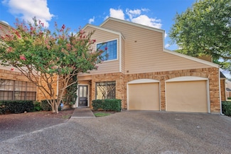 213 Cimarron Trail Unit 2, Irving, TX 75063