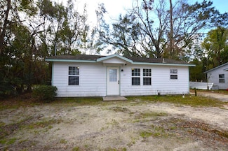 747 E Brookwood Dr, Valdosta, GA 31601
