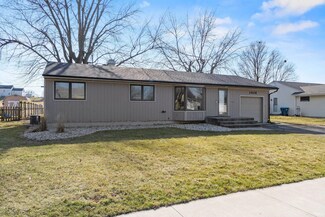 1428 S Park Dr, New Haven, IN 46774