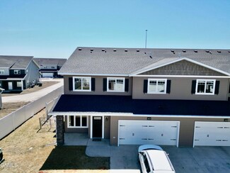 4431 Cumberland Loop, Bismarck, ND 58503