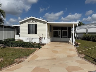 2261 SW 85th Terrace, Davie, FL 33324