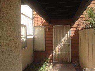 2652 Shadow Hills Dr Unit 27, San Bernardino, CA 92407