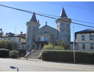 195 Thorndike St Unit 2-28, Lowell, MA 01852