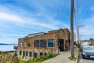 4027 Beach Dr SW Unit 2, Seattle, WA 98116