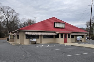 715 E Dixie Dr, Asheboro, NC 27203