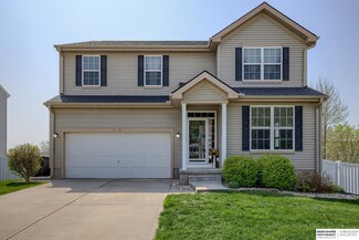 3316 N 209th St, Elkhorn, NE 68022