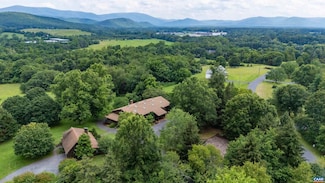 18 Providence Ln, Waynesboro, VA 22980