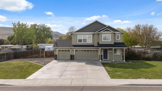 407 Sanlyn Ct, Benton City, WA 99320