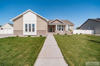 542 Steinfeld Dr, Idaho Falls, ID 83401