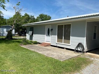 4713 Eraste Hebert Rd, New Iberia, LA 70560