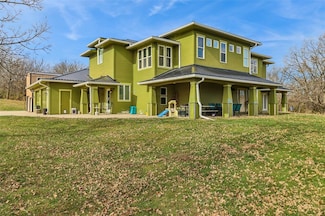 21276 190th Ave, Lacona, IA 50139