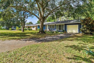 525 64th Ave S, Saint Petersburg, FL 33705