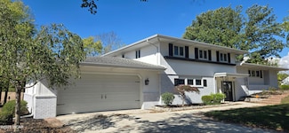 1440 Riverview Dr, Lima, OH 45805