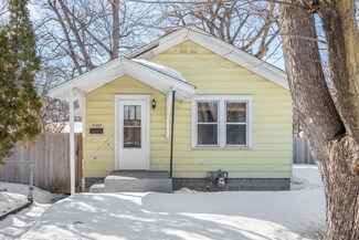 4557 Oliver Ave N, Minneapolis, MN 55412